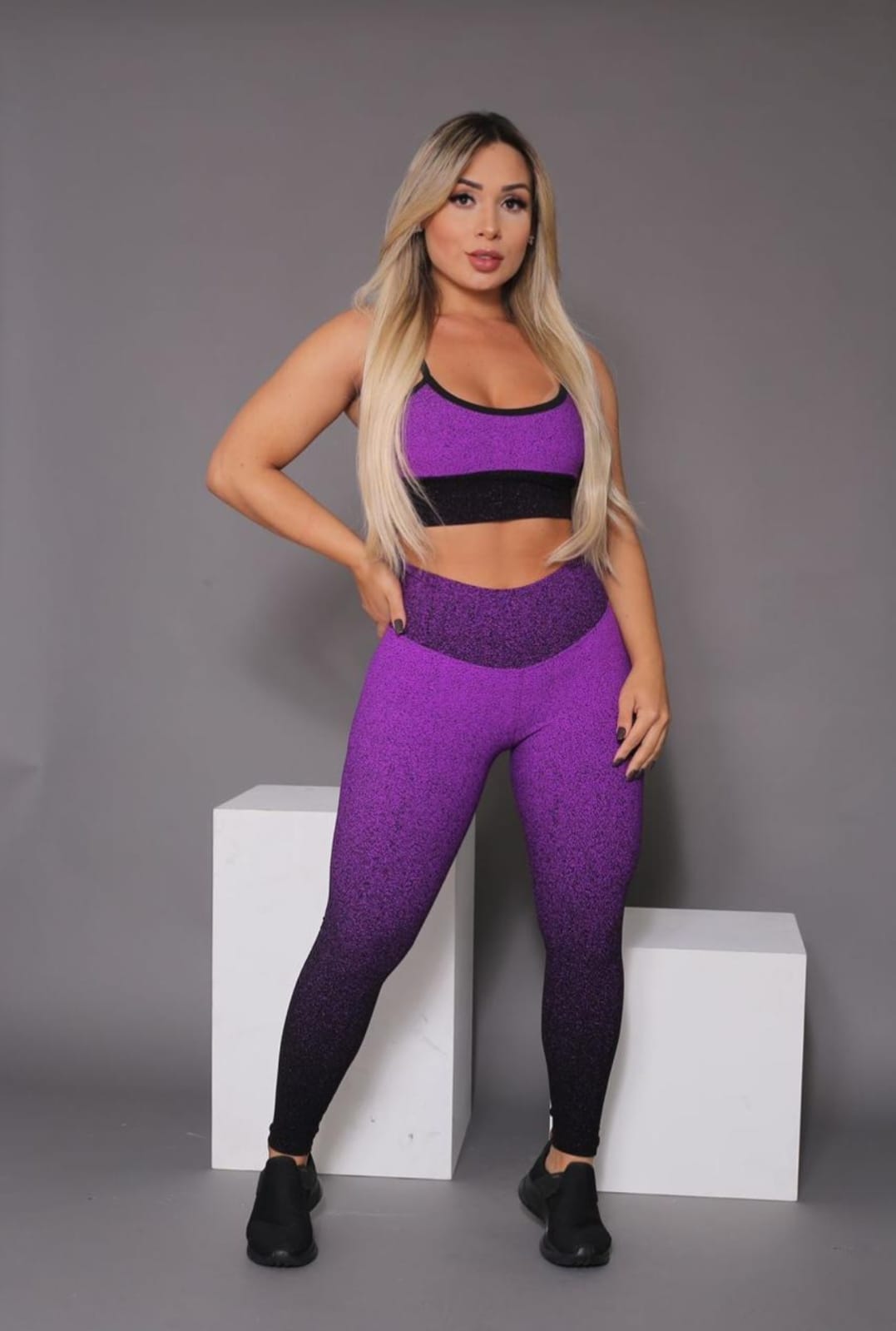 Conjunto Fitness Degradê Empina Bumbum Femin